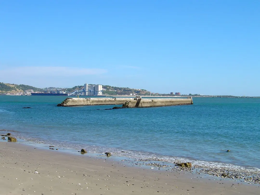 Praia da Cruz Quebrada