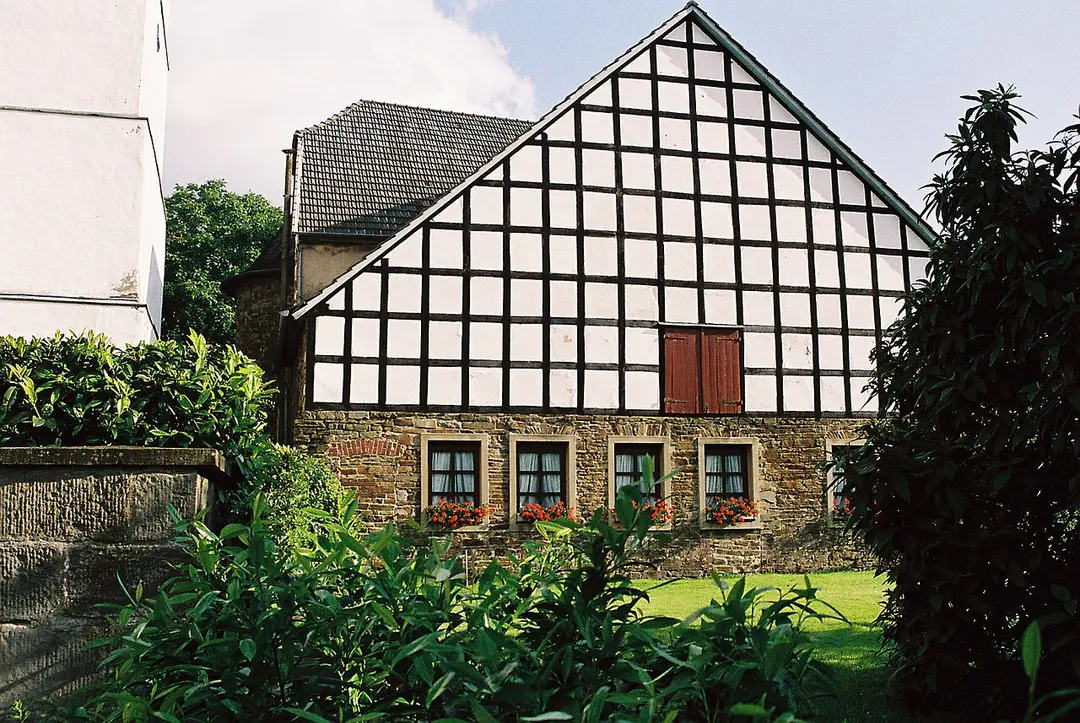 Burg Honrath