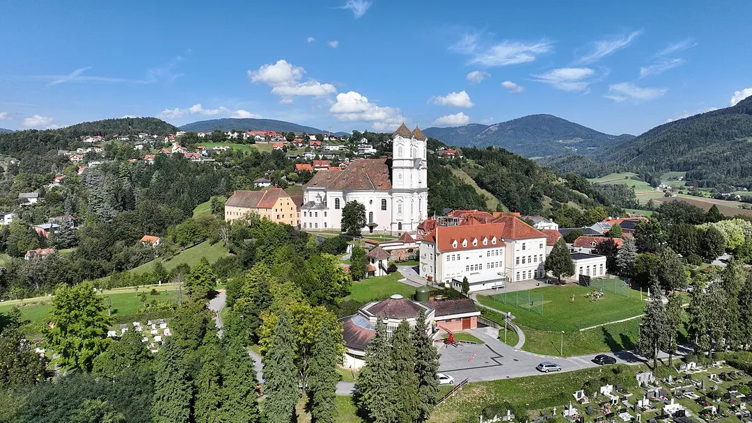 Basilika am Weizberg