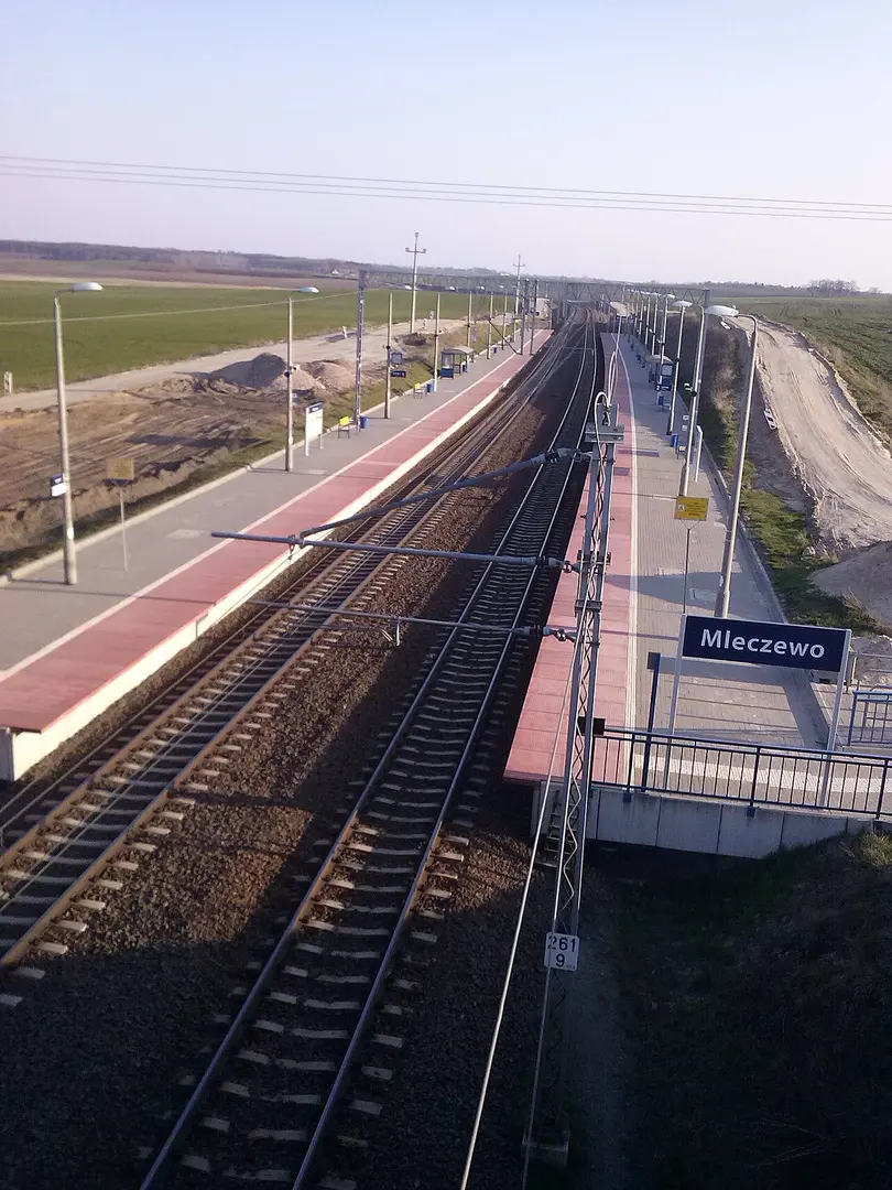 Mleczewo train station