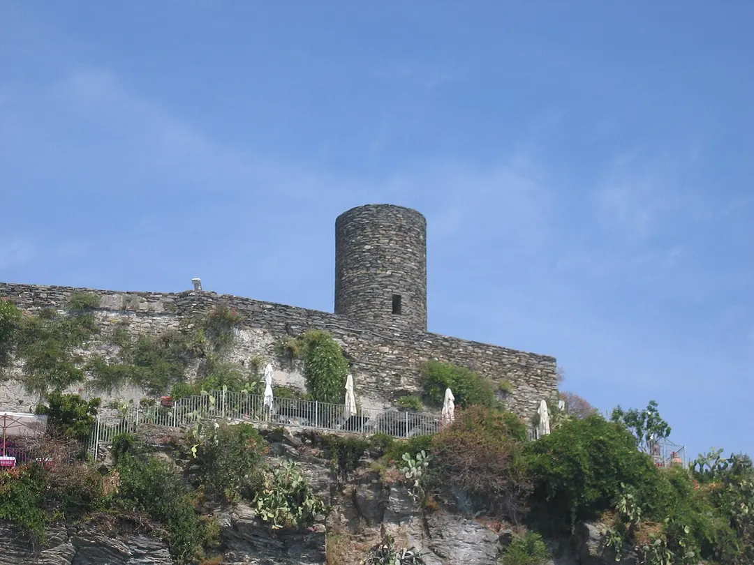 Vernazza Castle