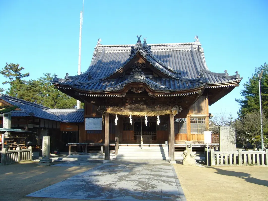 綱敷天満神社