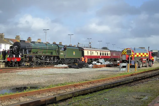 Littlehampton railway station