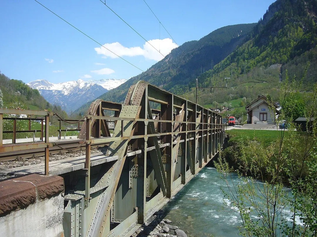 Rüti GL railway station