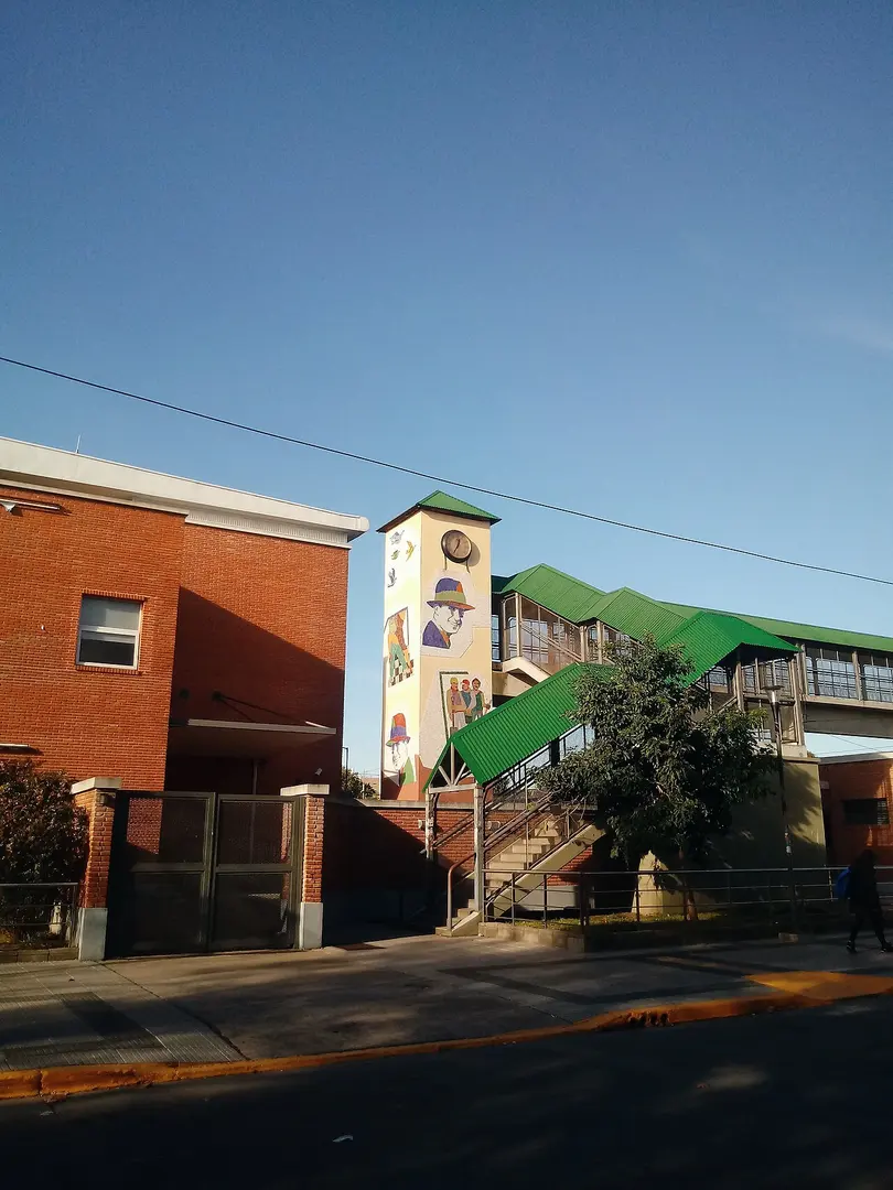 Ituzaingó train station
