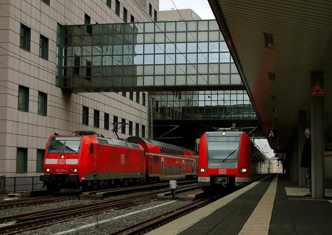 Bahnhof Frankfurt am Main Messe