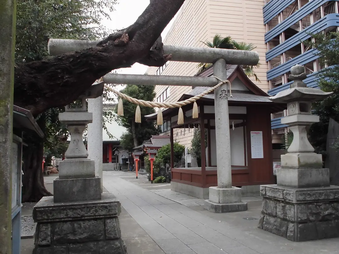 氷川鍬神社