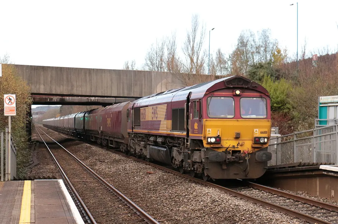 Baglan railway station