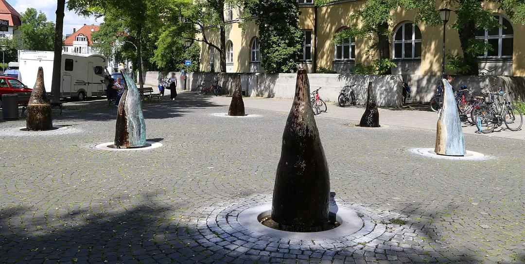 Märchenbrunnen