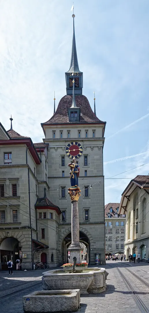 am Käfigturm