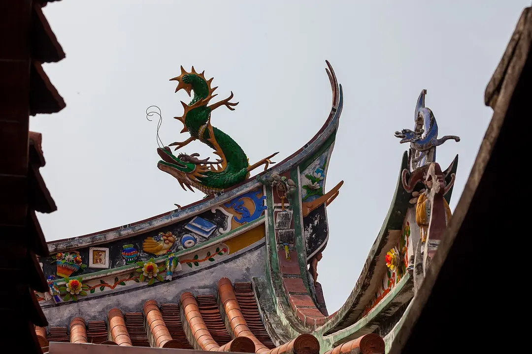 Fengshan Longshan Temple