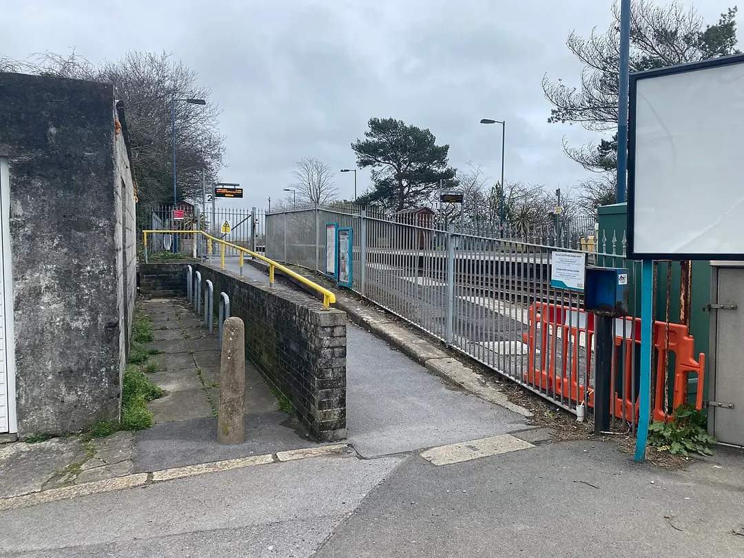 Llangennech railway station