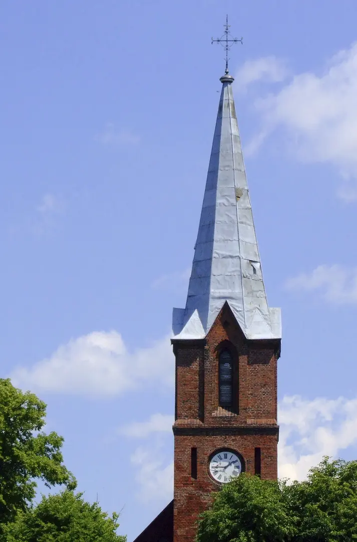 Church of the Resurrection of Christ in Kuślin