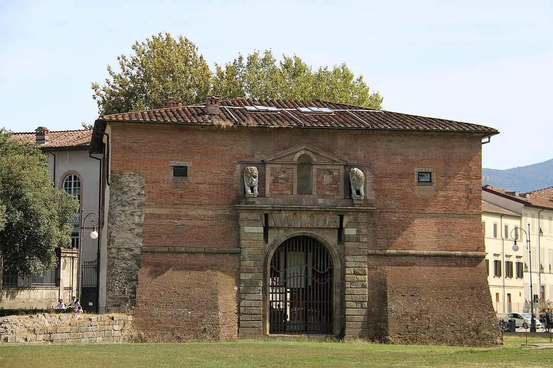 Vecchia porta San Donato