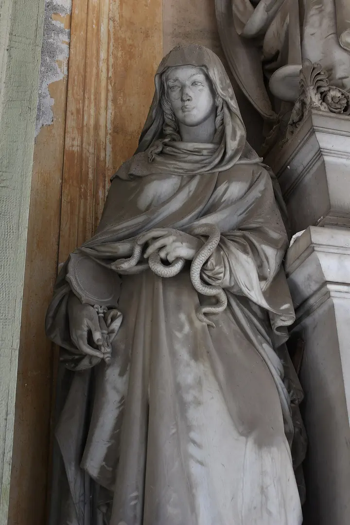 Tomba De Asarta