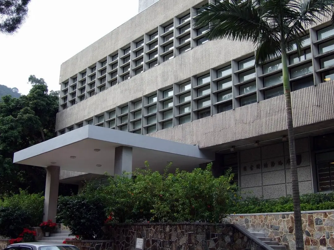 牟路思怡圖書館 Elisabeth Luce Moore Library