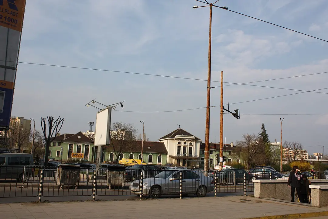 Bahnhof Podujane