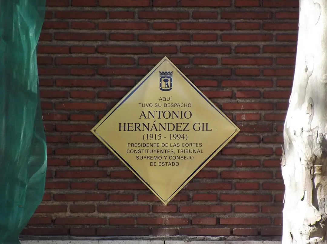 Antonio Hernández Gil