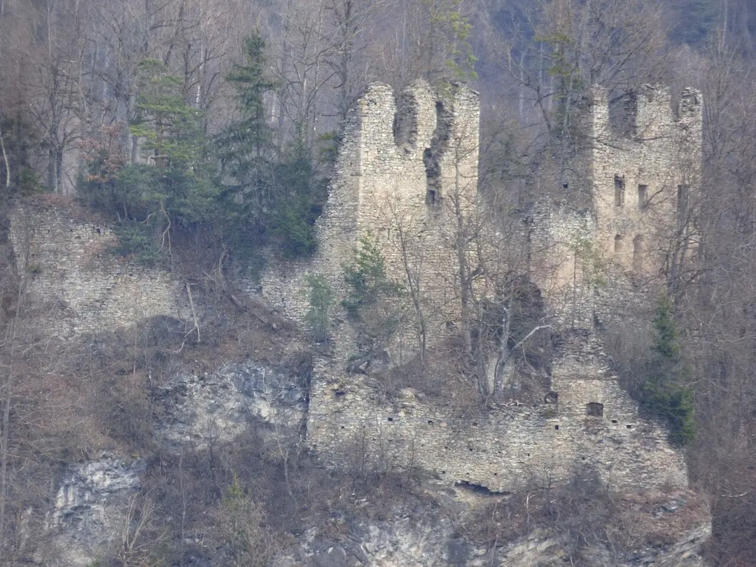 Burgruine Mittertrixen
