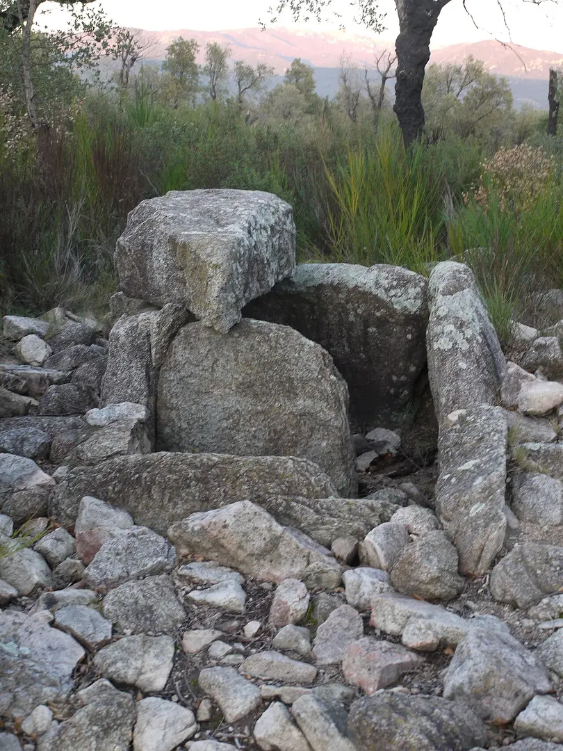 Dolmen dels Estanys I