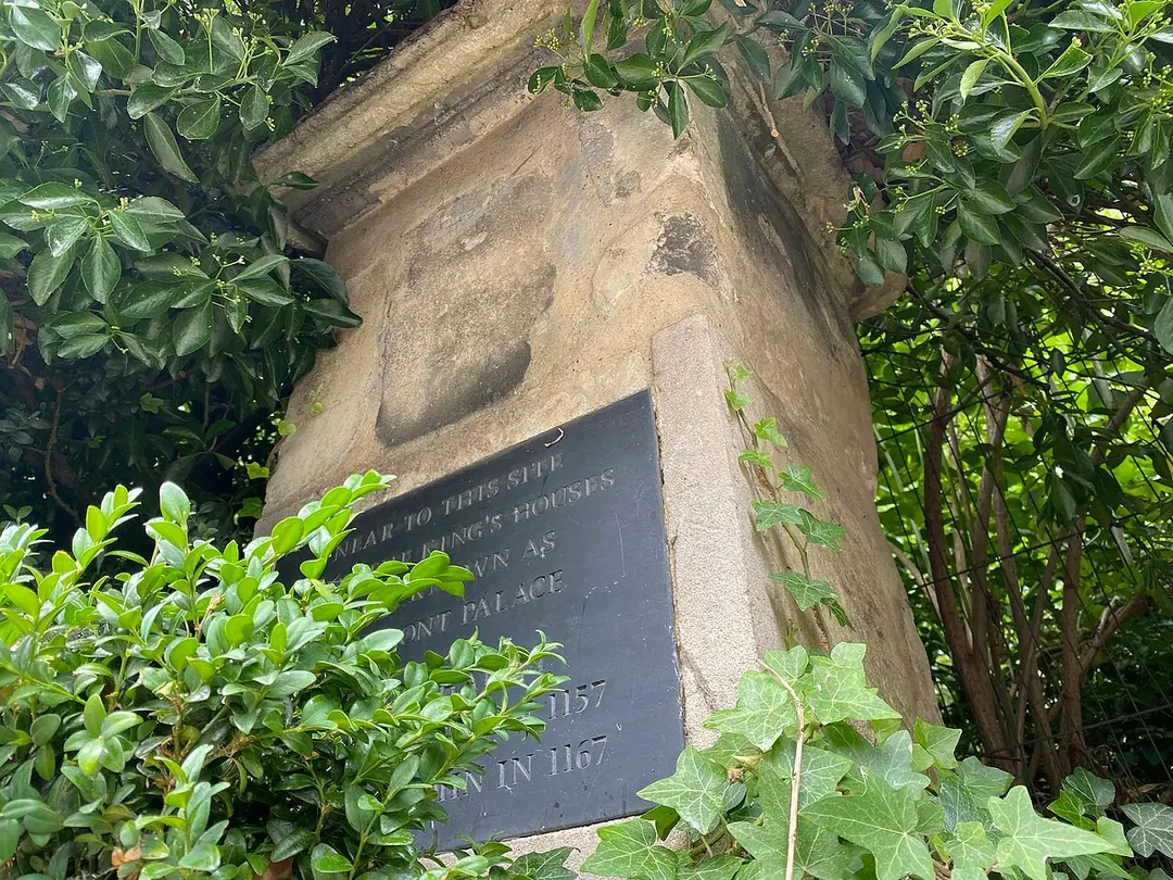 Birthplace of Richard I and John