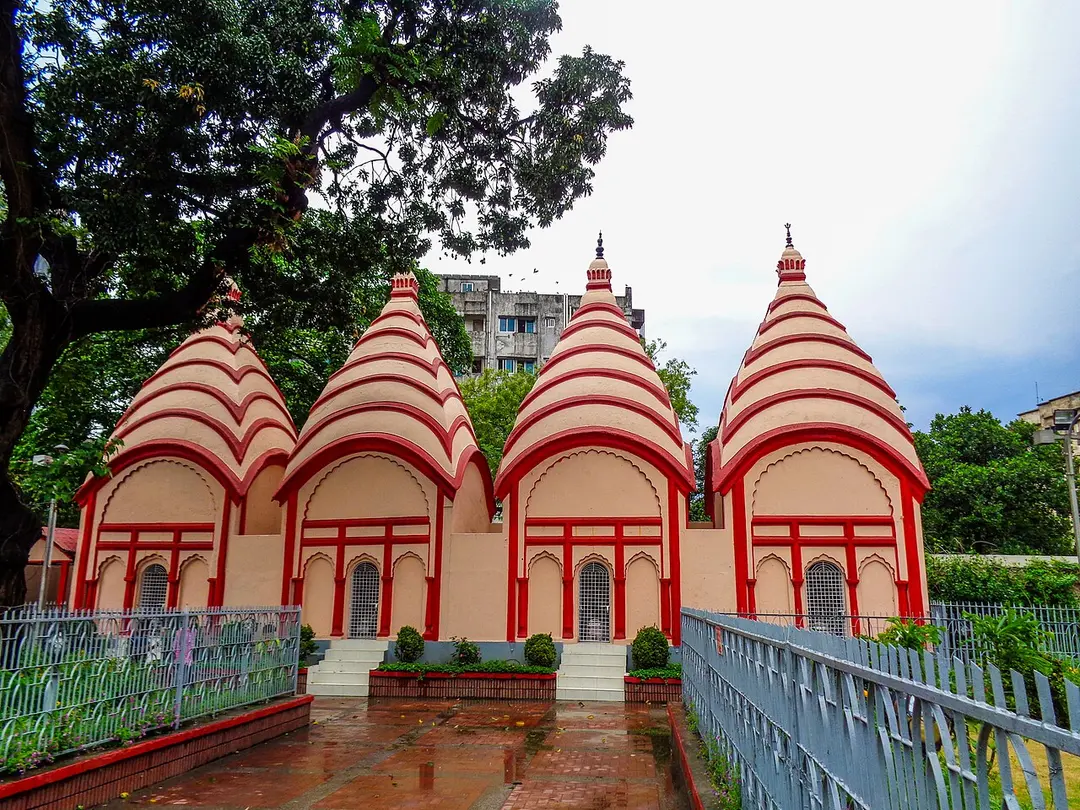 ঢাকেশ্বরী জাতীয় মন্দির