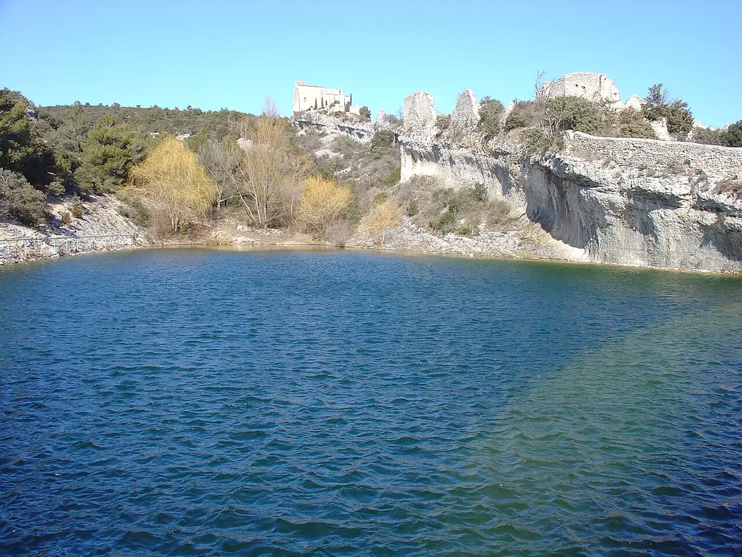 Château (ruines du)
