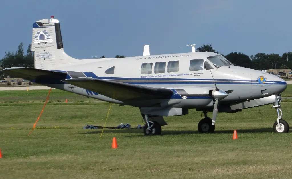 Beechcraft Queen Air A-80