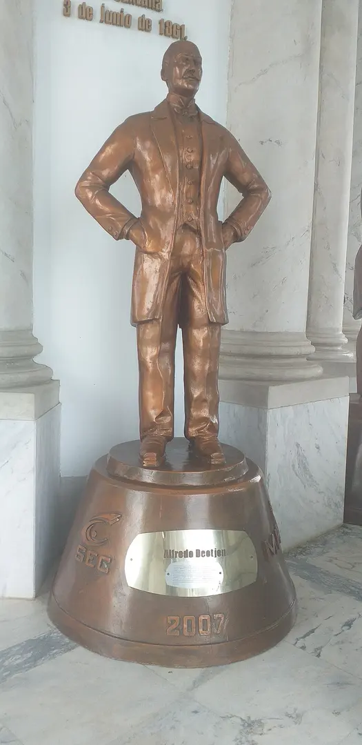 Monumento de Santiago