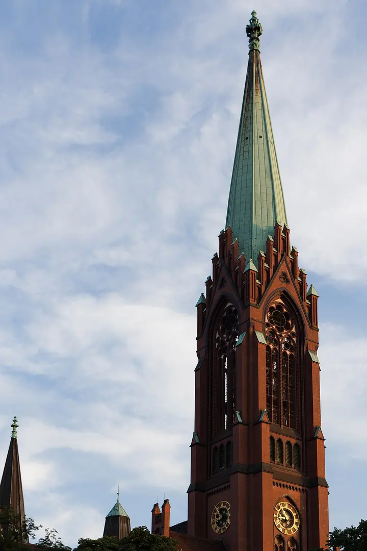 Apostel-Paulus-Kirche