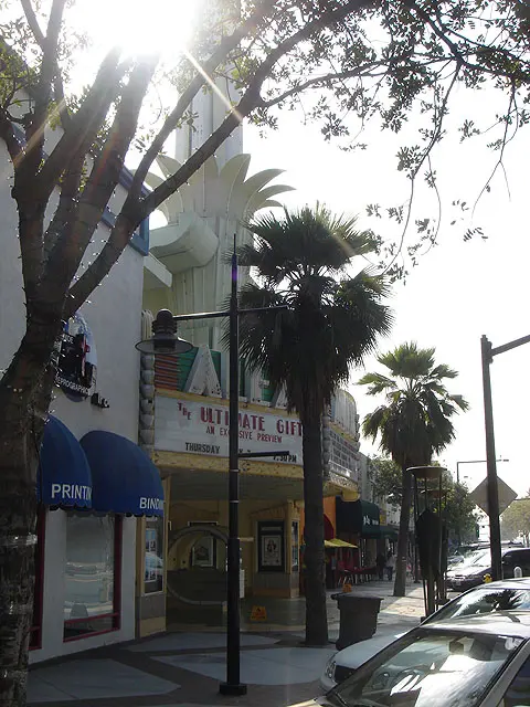 Alex Theatre