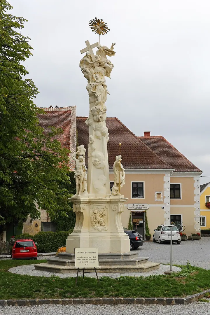 Dreifaltigkeitssäule