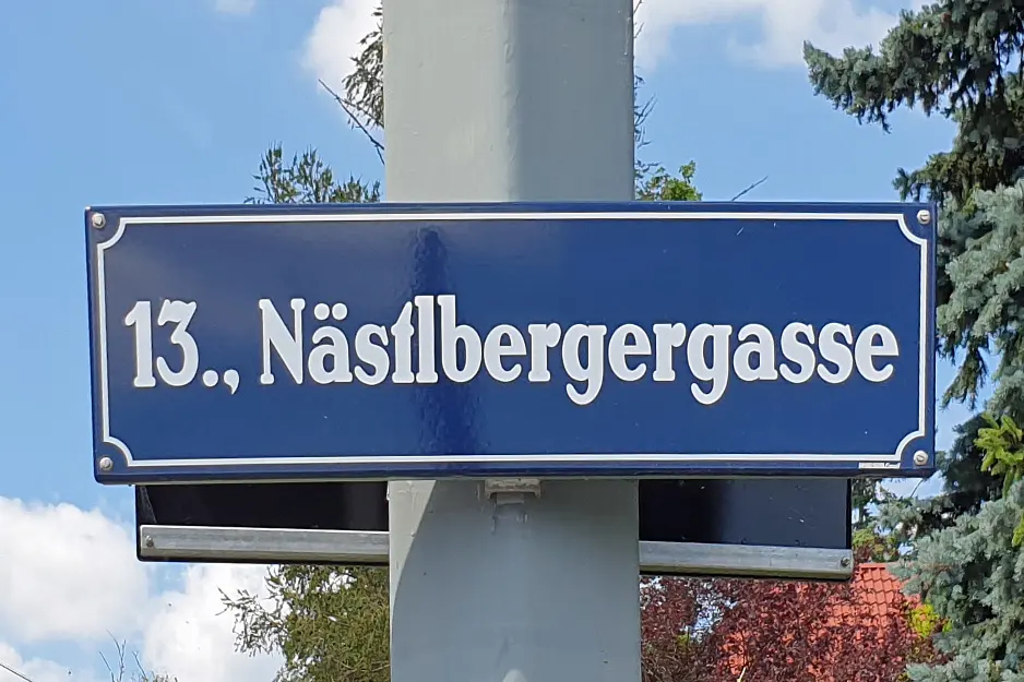Nästlbergergasse