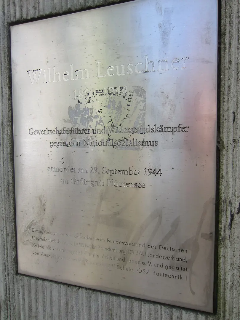 Büste Wilhelm Leuschner