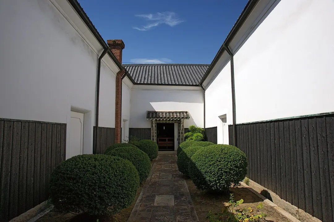 倉紡記念館