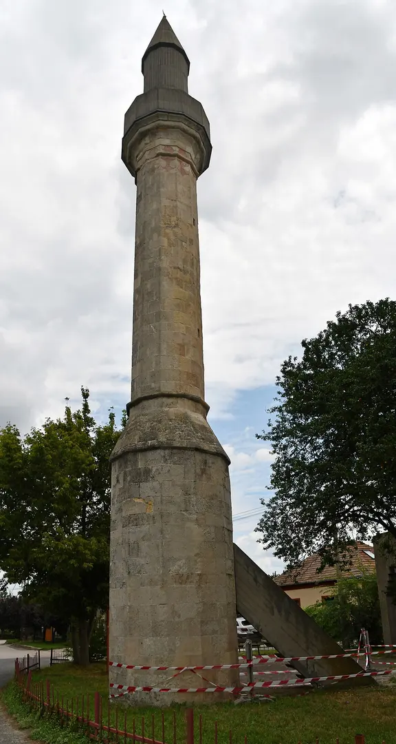 Hamza-Bey-Moschee (Érd-Minarett)