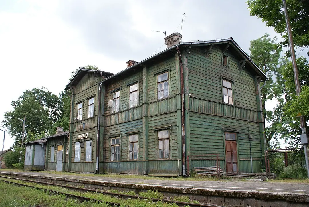 Kleszczele train station