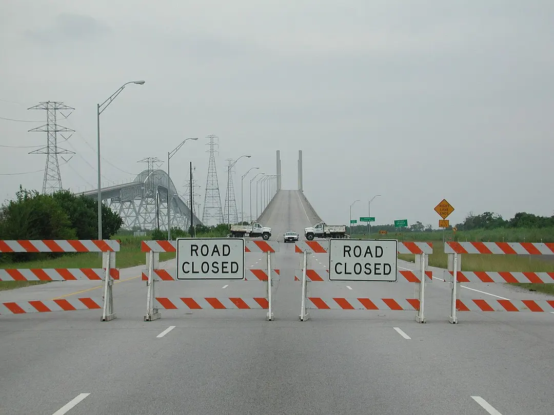 Veterans Memorial Bridge