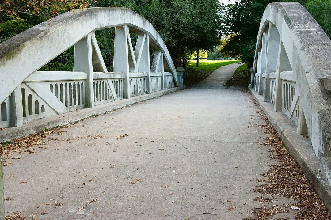 Middle Road Bridge