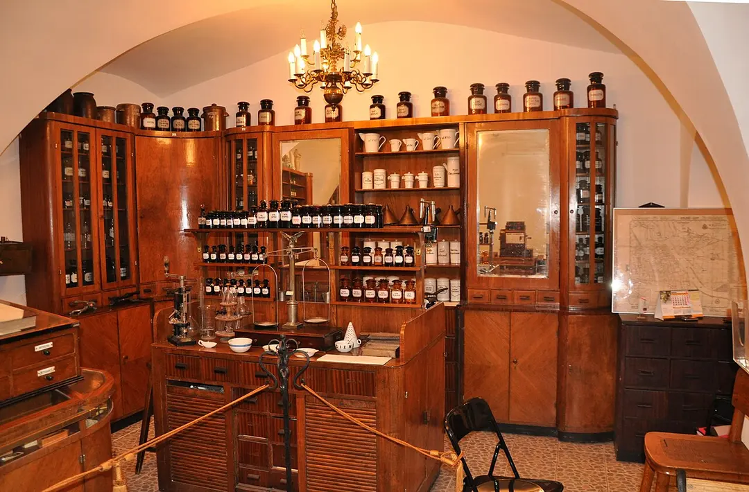 Muzeum Farmacji im. mgr Antoniny Leśniewskiej