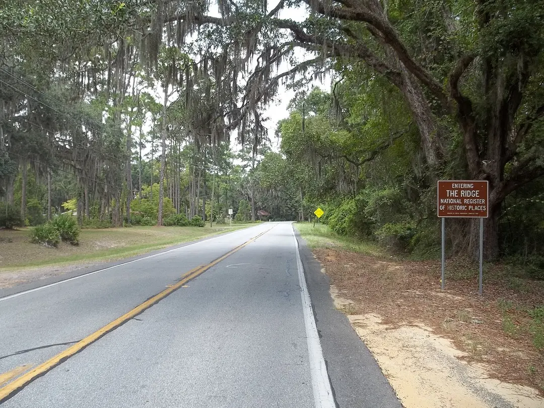 The Ridge Historic District