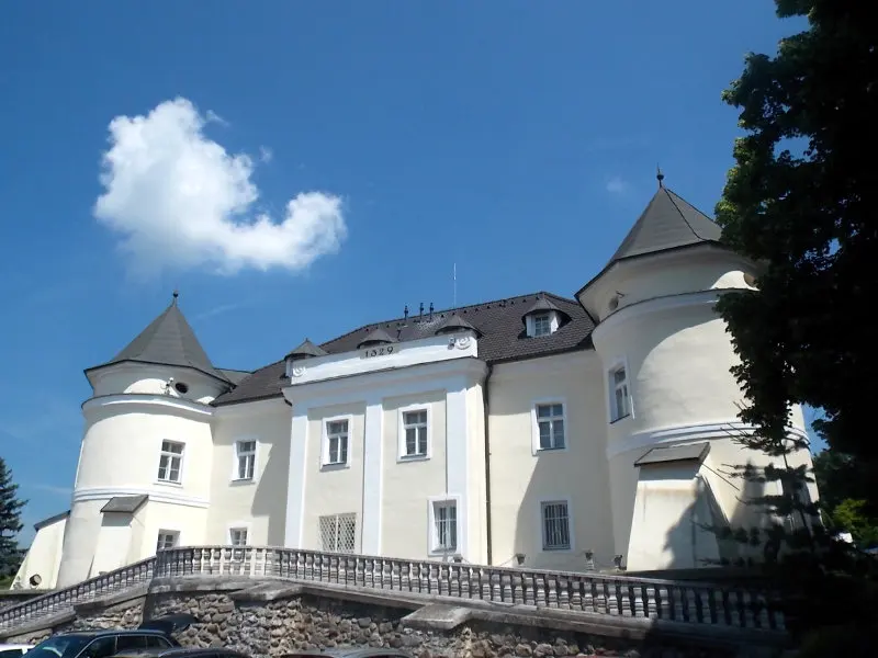 Kaštieľ Čereňany