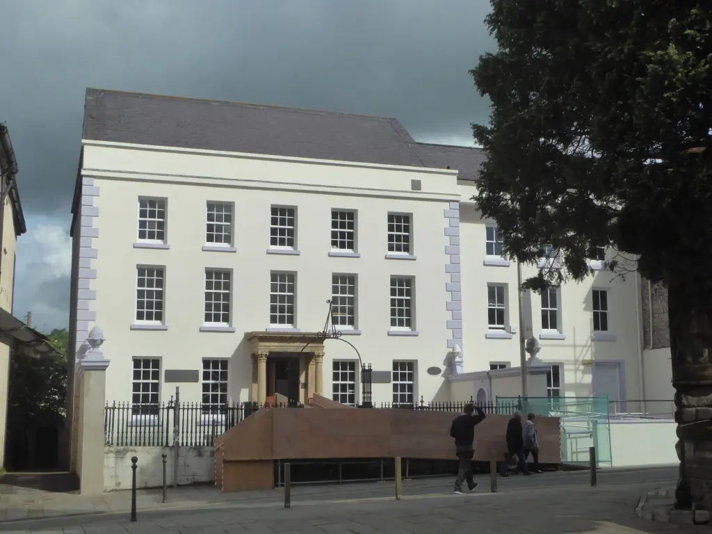 Carmarthen Library