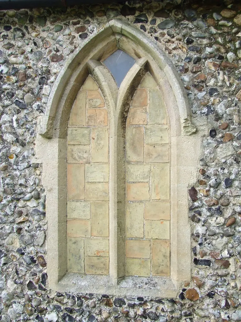 St Andrew's, Redlingfield