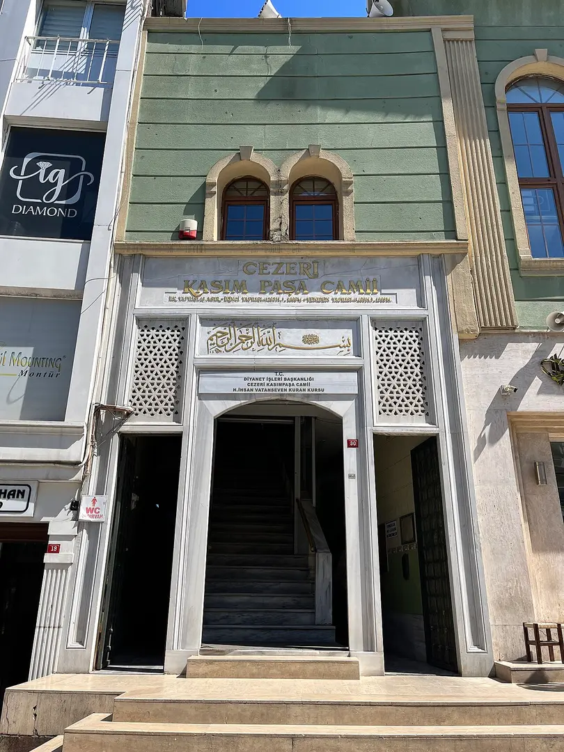 Cezeri Kasımpaşa Camii