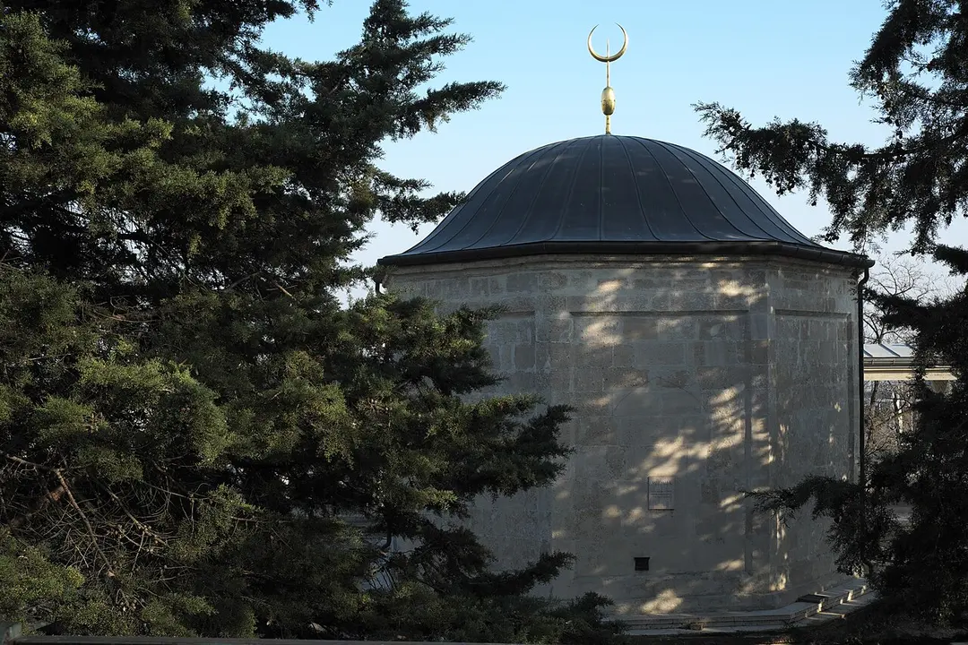Gül Baba türbéje
