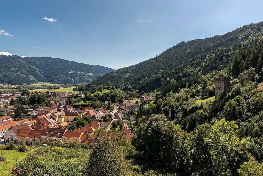 Kirchenruine Virgilienberg