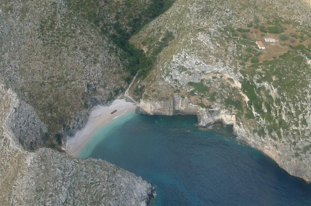 Bay of Grama