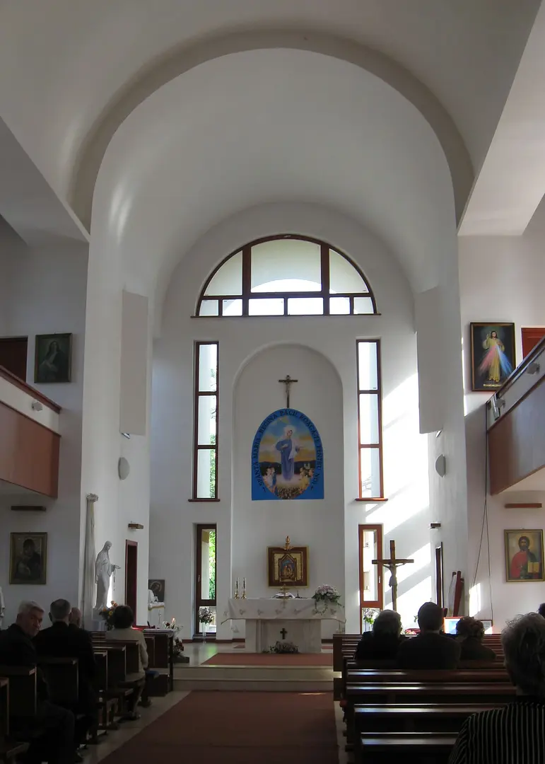 Biserica Sfânta Maria Regina Păcii și a Unității