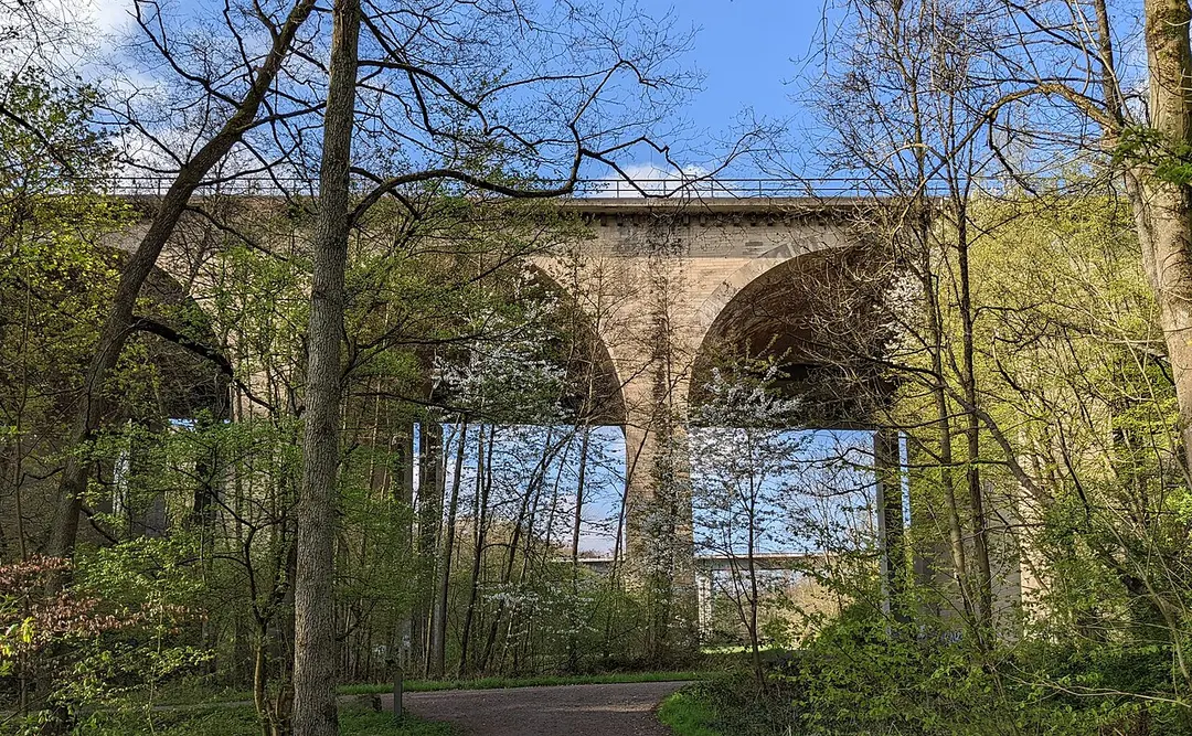 Talbrücke Logebach